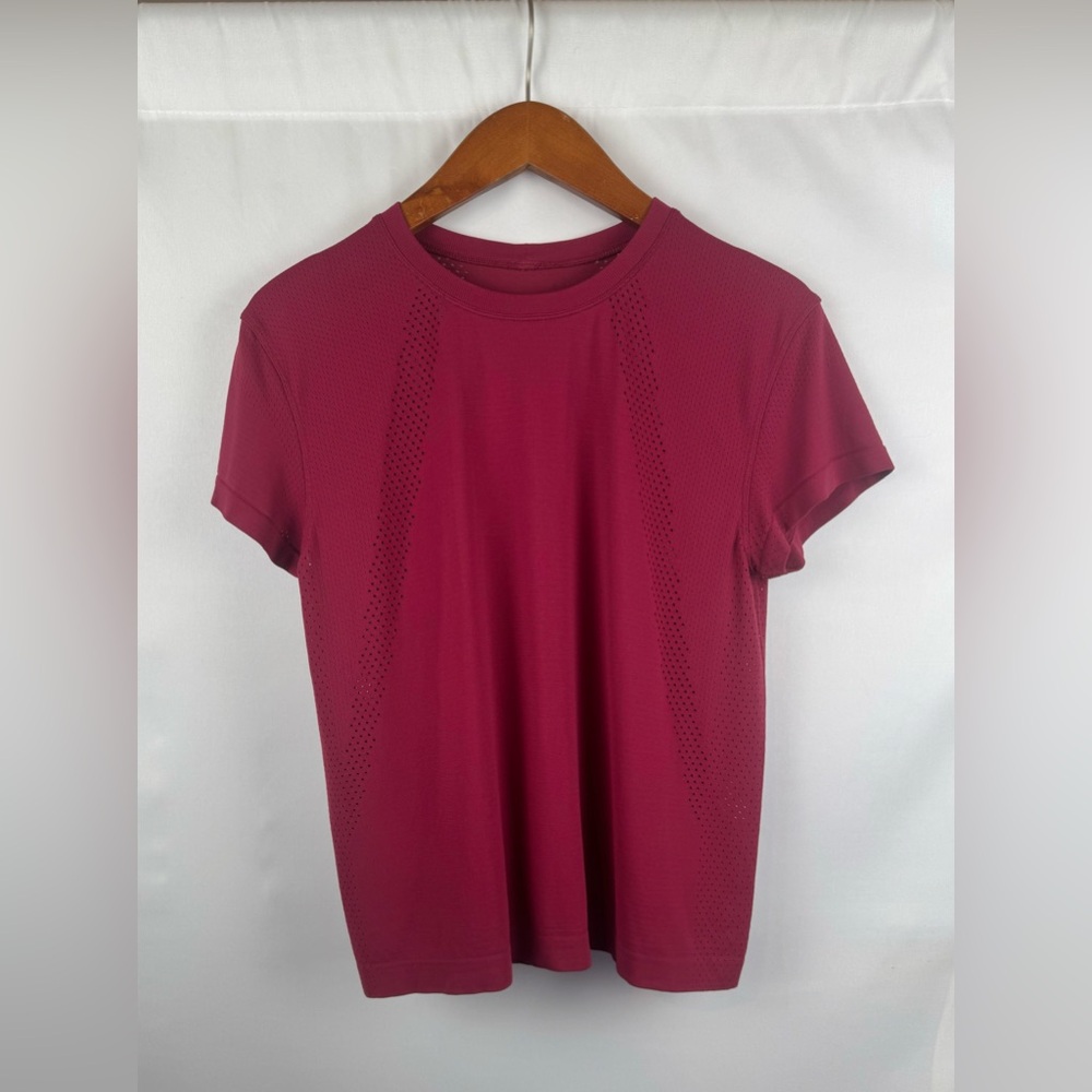 Lululemon Short Sleeve Shirt